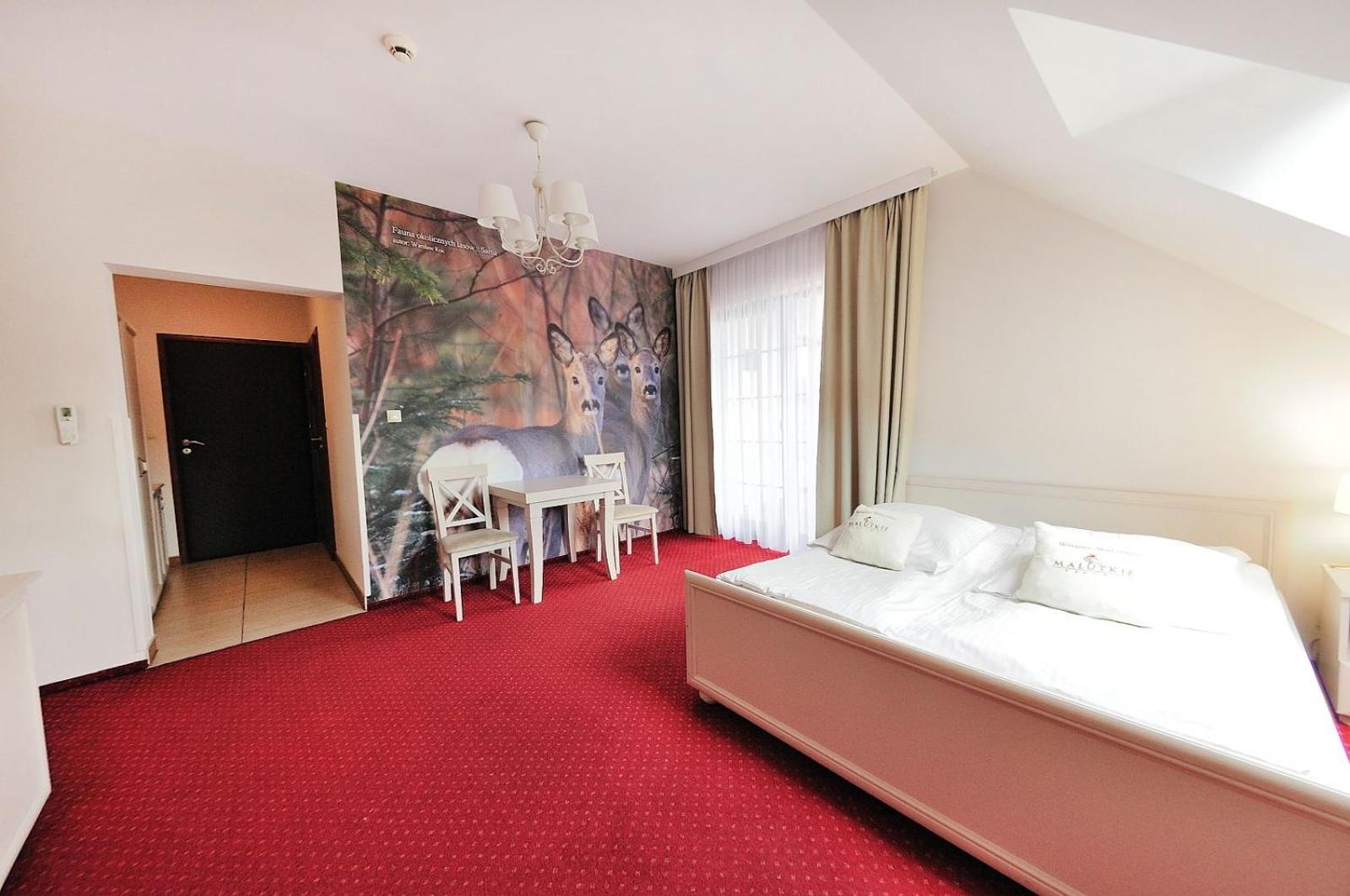 Malutkie Resort Radomsko Extérieur photo